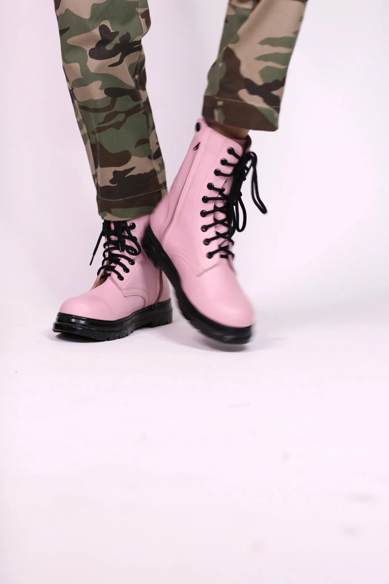 PINK COMBAT BOOTS ADA