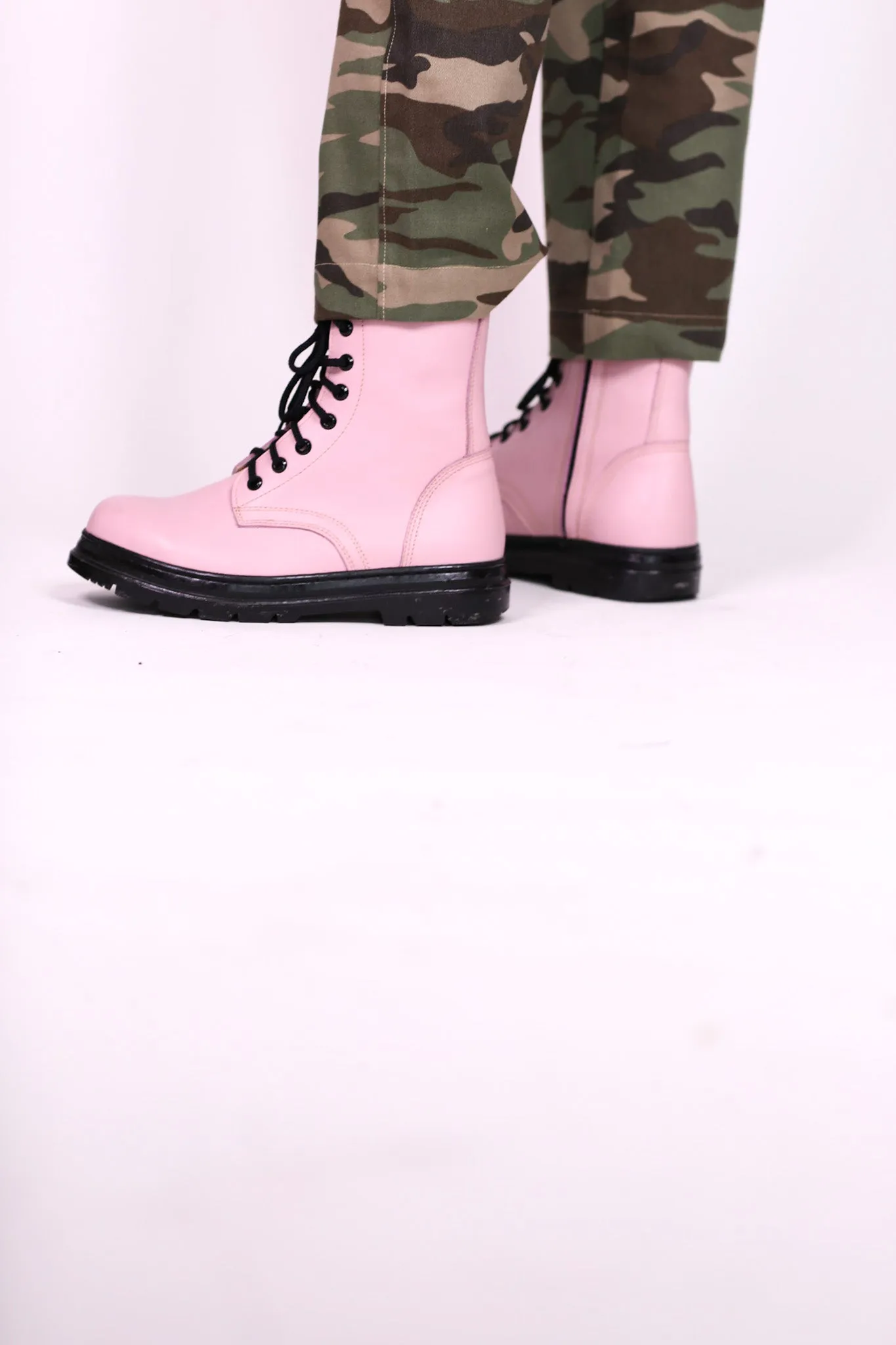 PINK COMBAT BOOTS ADA