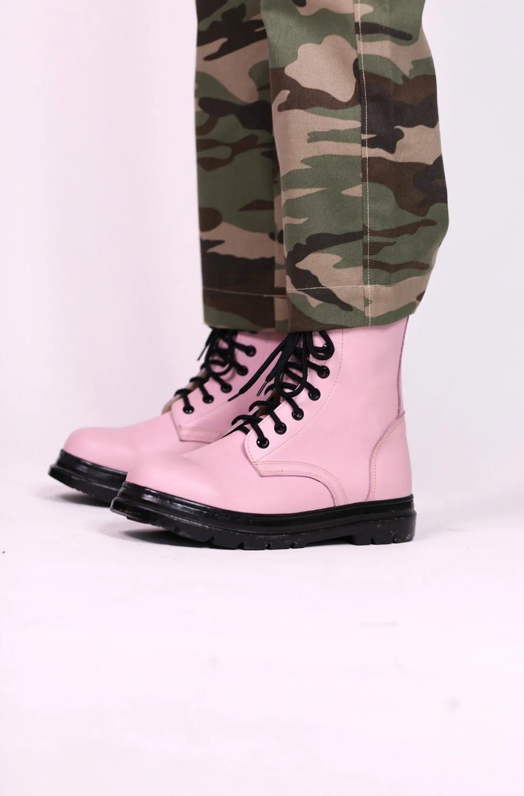 PINK COMBAT BOOTS ADA